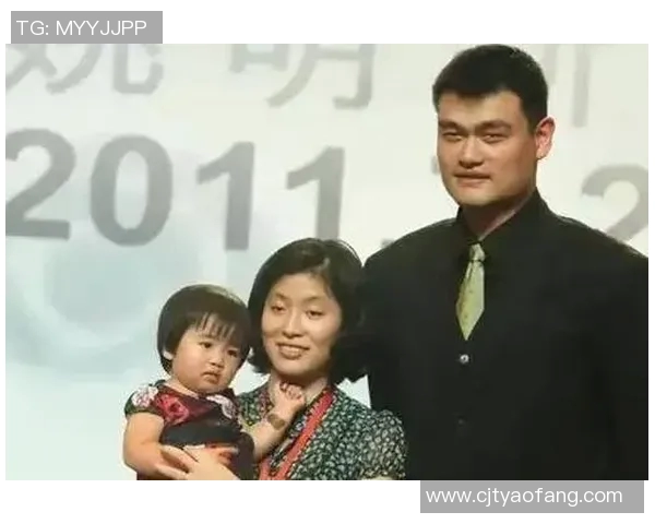 姚明温情时刻与女儿共享亲子时光展现父爱的力量与温暖