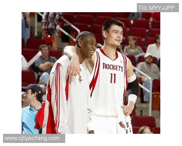 姚明与穆托姆博的巅峰对决：篮球历史上的传奇时刻与辉煌瞬间