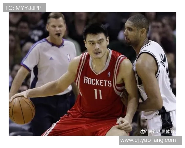 姚明从小巨人到篮球巨星的奋斗历程与梦想追逐之路