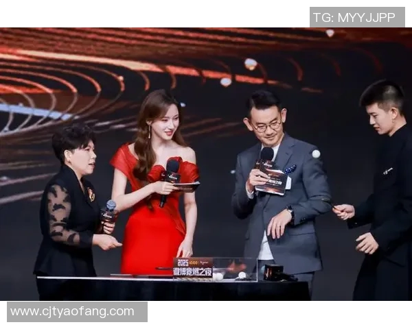 中国综艺节目与足球明星跨界合作新趋势引发观众热议与期待 中国综艺节目与足球明星跨界合作新趋势引发观众热议与期待