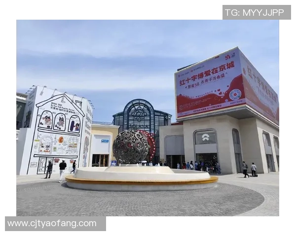 足球明星闪耀蓝色港湾与粉丝亲密互动共庆足球盛宴 足球明星闪耀蓝色港湾与粉丝亲密互动共庆足球盛宴