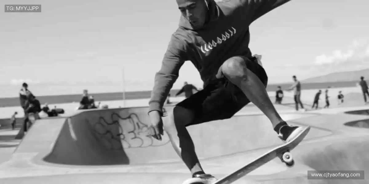 📺【直播平台】指尖轻点，与全球球迷共享心跳瞬间！